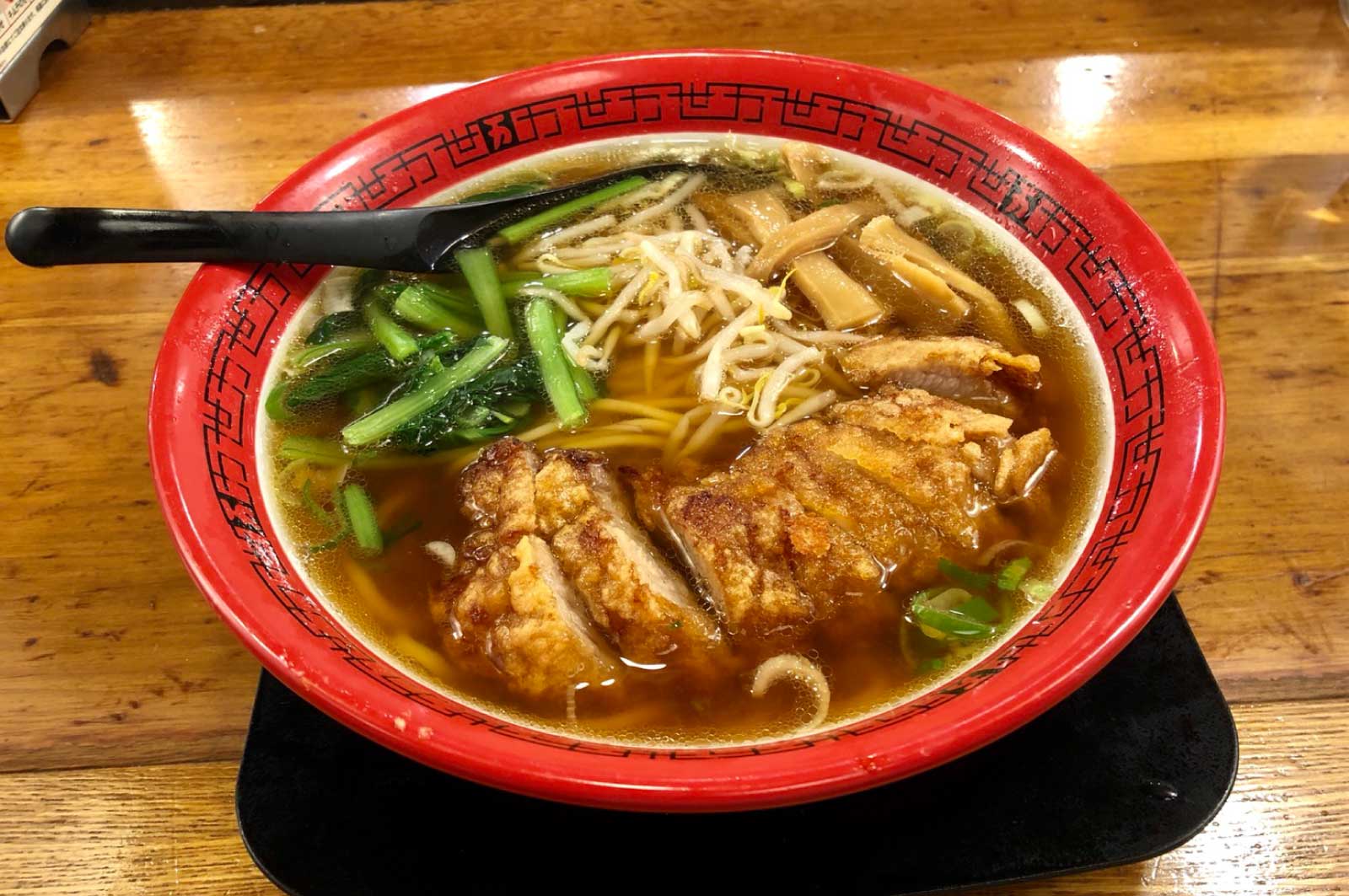 排骨拉麺（万世橋酒場）