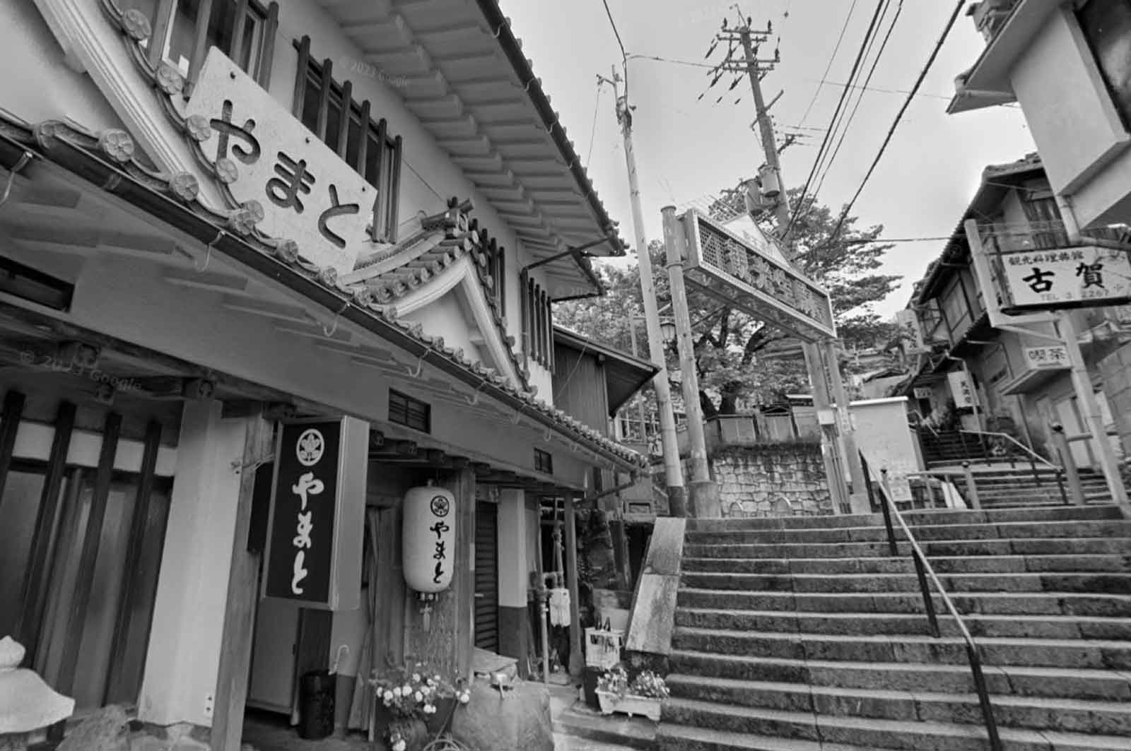 宝山寺新地（生駒新地）